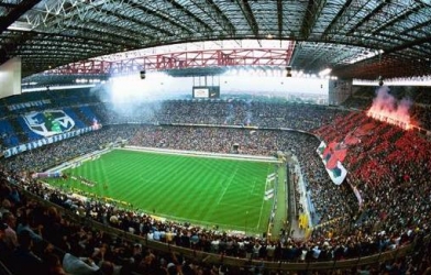 Inter Milan mất tiền tấn vì sử dụng chung sân với AC Milan